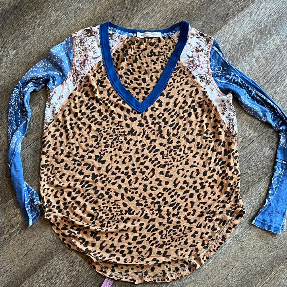We The Free Leopard Print V-Neck Top with Blue Paisley Sleeves